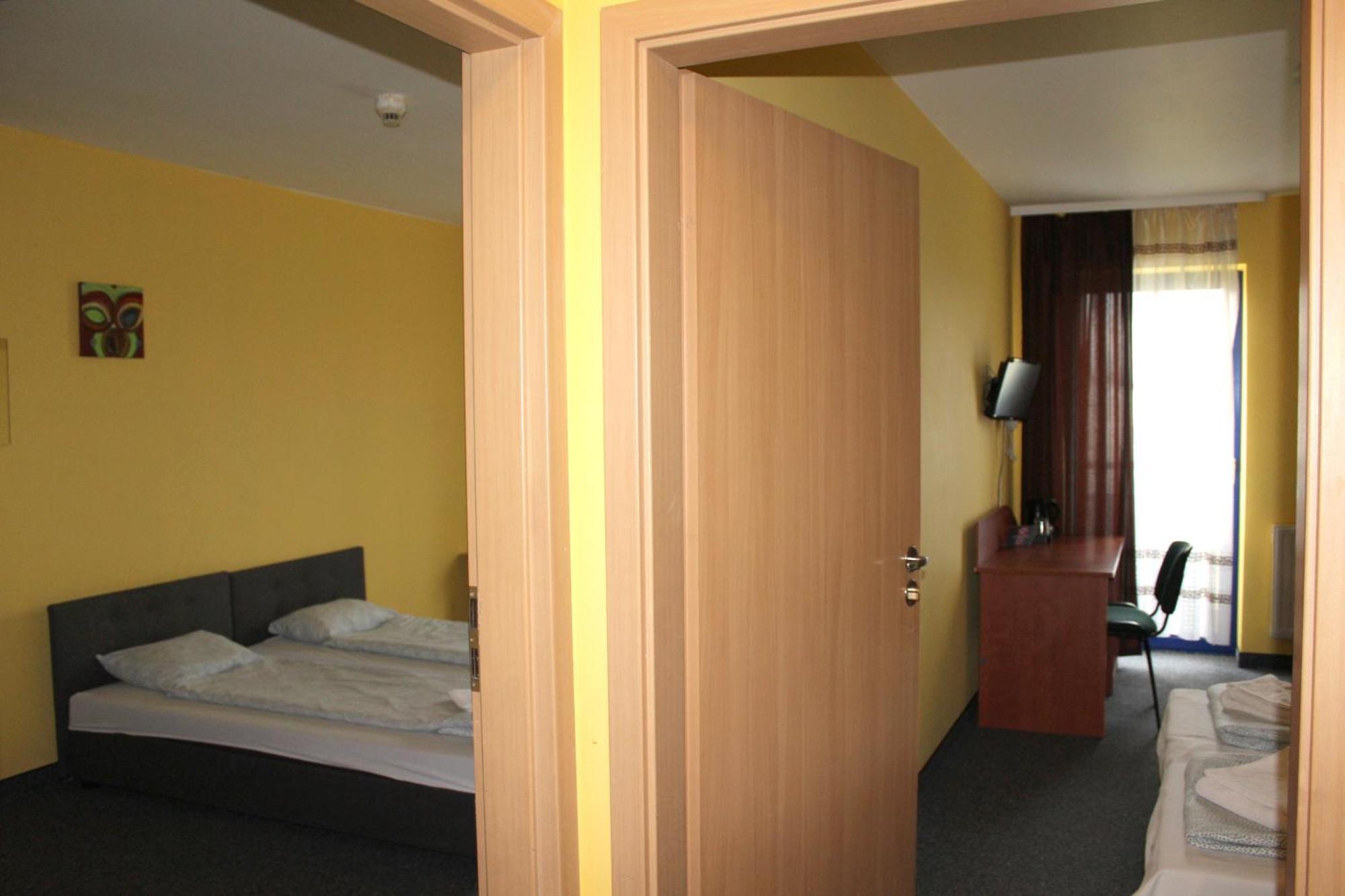 Hotel Kreator-Sport Krakow Exterior photo