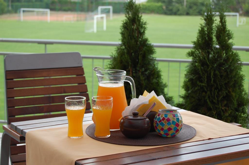 Hotel Kreator-Sport Krakow Exterior photo